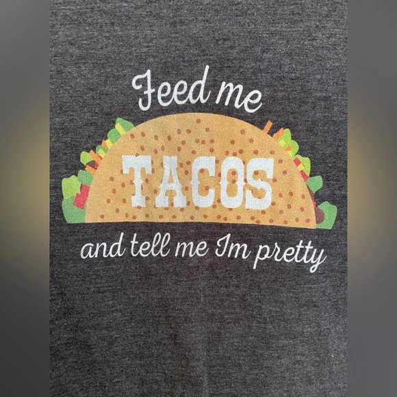 Feed me tacos, T-shirt size small - Picture 2 of 4